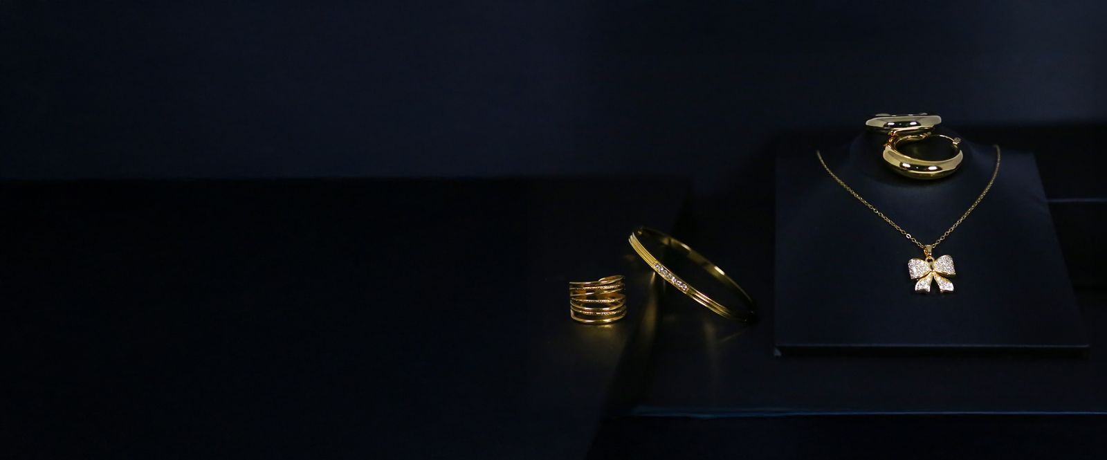 slider image slider_item_FnBmJK